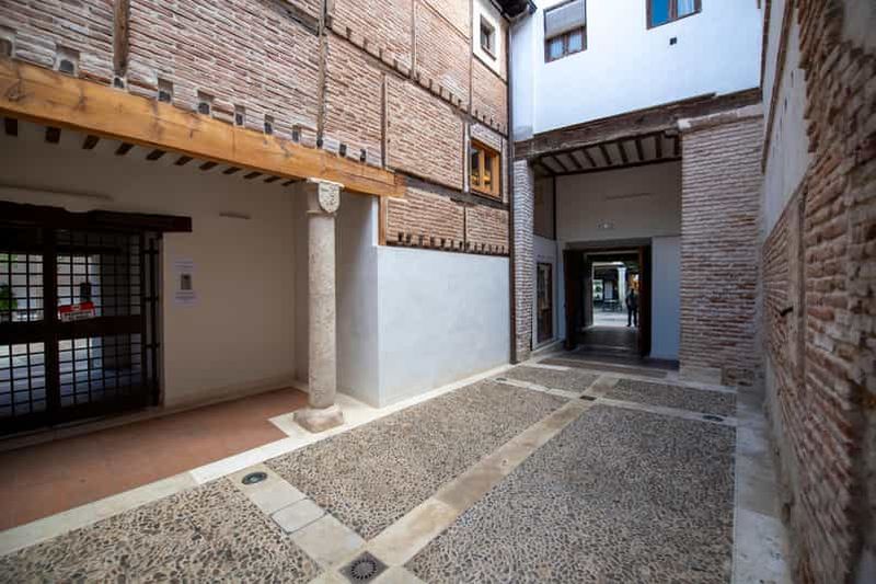 Billet Visite guidée et dégustation de chocolat à l'hôpital d'Antezana