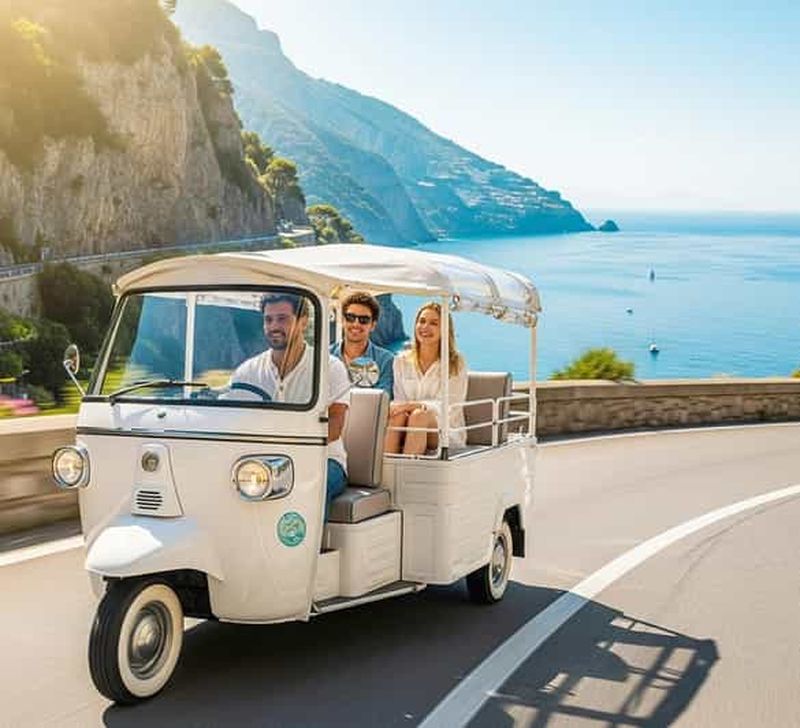 Billet Côte amalfitaine : visite en Ape Tuk-Tuk avec chauffeur