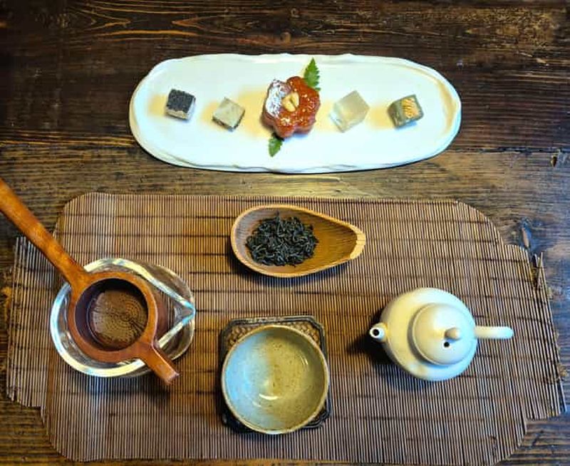 Billet Séoul : village de Bukchon Hanok, cérémonie du thé et dessert