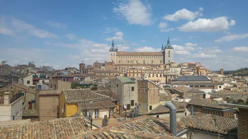 Billet Madrid : visite privative de Tolède et Consuegra avec prise en charge