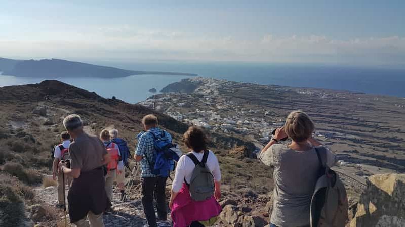 Billet Santorin : Randonnée de Fira à la caldeira d'Oia avec guide