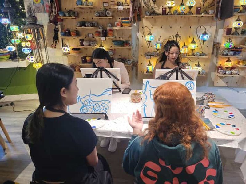 Billet Sydney : Cours de peinture et de dégustation - Acrylique, toile et vin