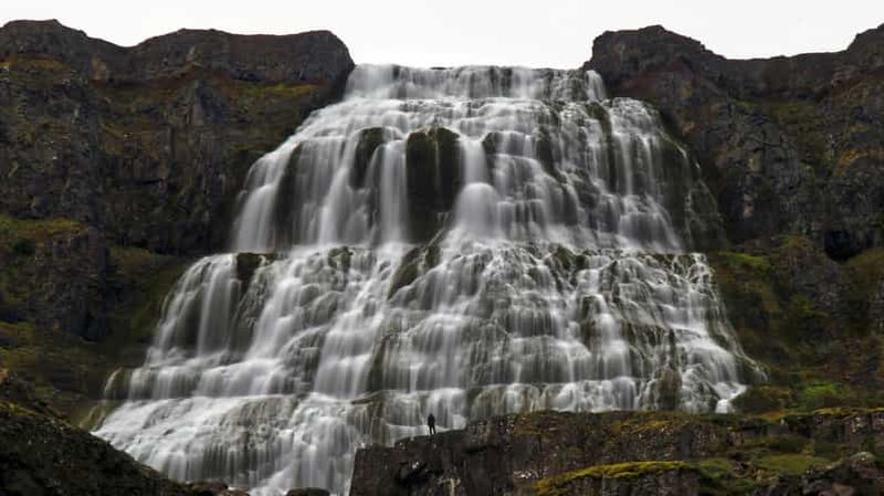 Billet Ísafjörður : cascade de Dynjandi, chevaux et église de campagne