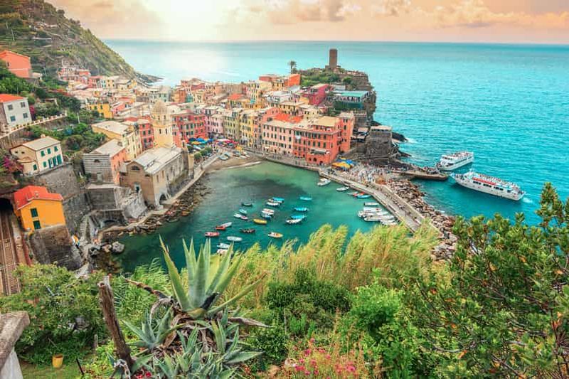 Billet Milan : Excursion guidée d'une journée aux Cinque Terre avec croisière