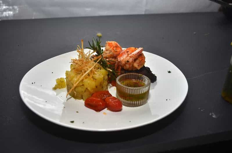 Billet Adventure Park : Polaris at Night, Waterfall Pool Party + Surf & Turf Dinner