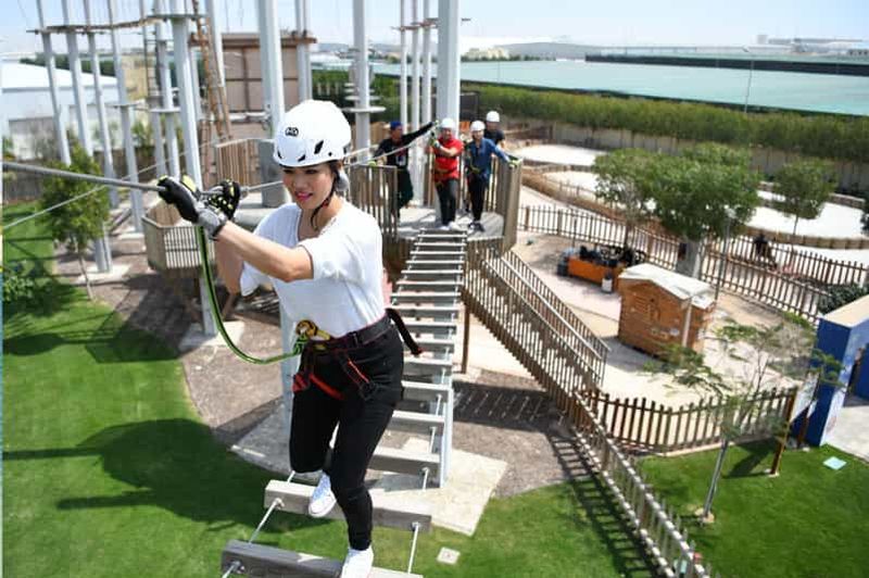 Billet Skyline Soar : aventure guidée en tyrolienne au-dessus du Qatar