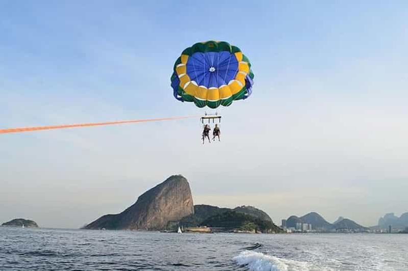 Billet Rio de Janeiro : aventure en parachute ascensionnel avec prise en charge à l'hôtel