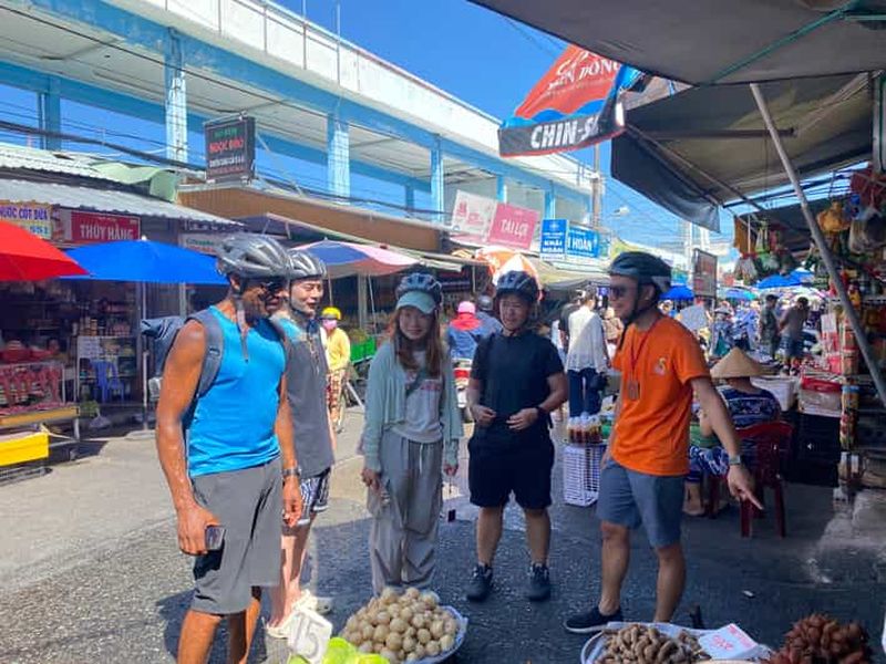 Billet Phu Quoc : Visite guidée à vélo le matin avec un guide local