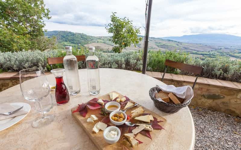 Billet Pienza avec dégustation de fromages et de vins : Journée complète au départ de Rome
