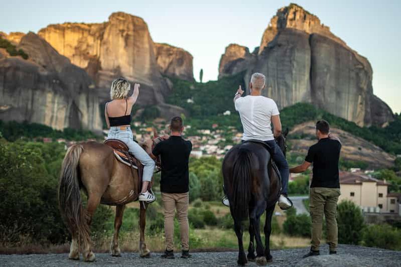 Billet Kastraki : Randonnée à cheval au coucher du soleil sur les Météores