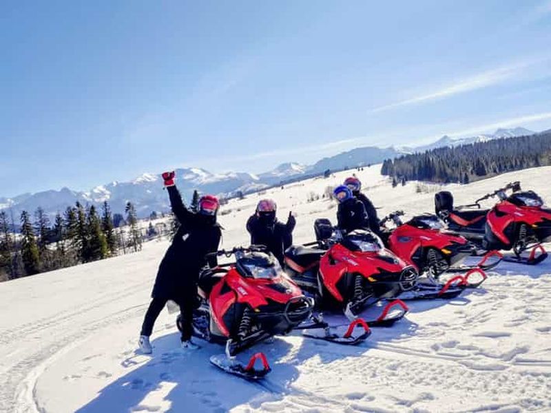 Billet Au départ de Cracovie : aventure en motoneige avec visite des piscines thermales