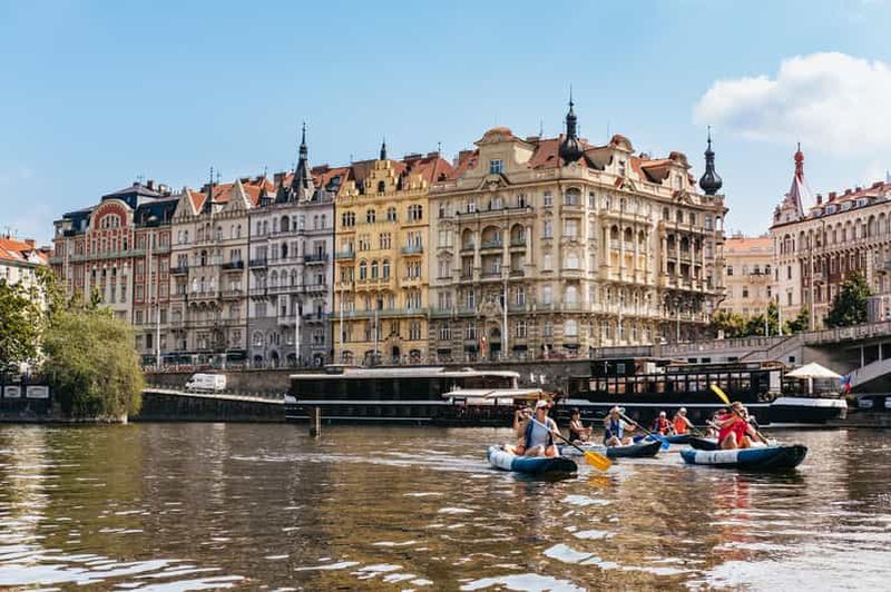 Billet Prague : Visite guidée en canoë sur la rivière Vltava