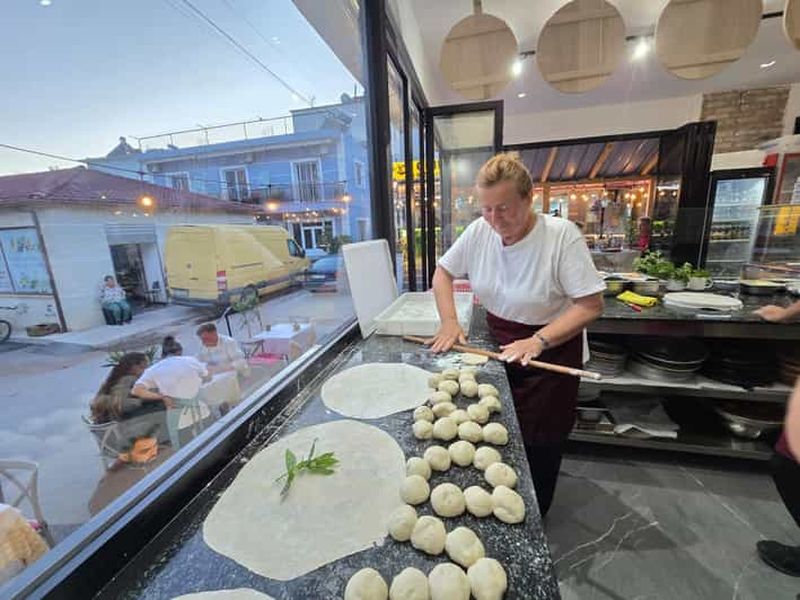 Billet Cours de cuisine à Ksamil : préparation de lakror albanais traditionnel