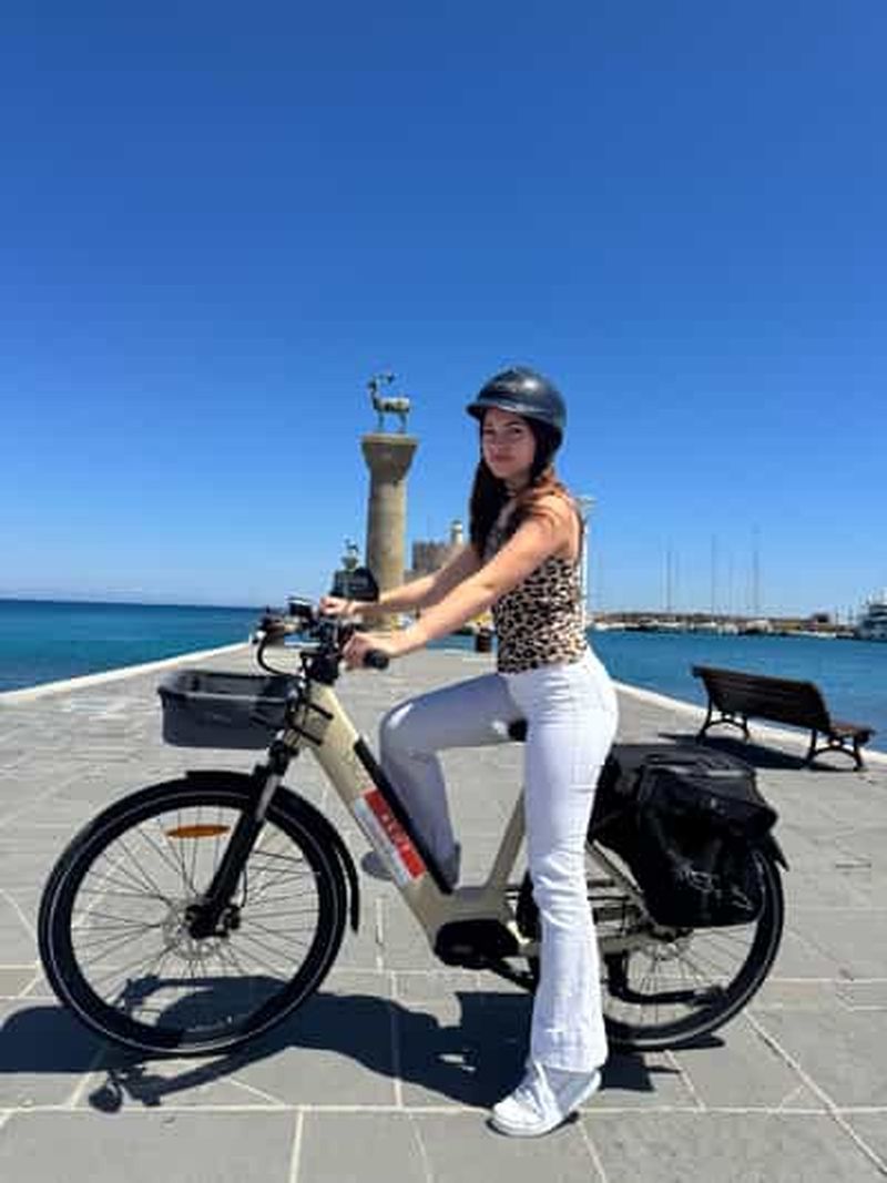 Billet Rhodes : location de vélos électriques