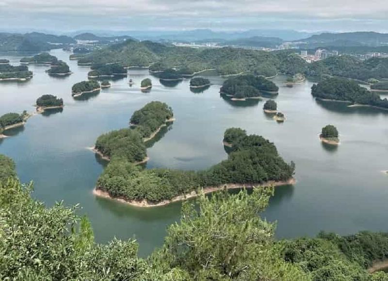 Billet Huangshan : sortie en bateau sur le lac Qiandao avec prise en charge à l'hôtel