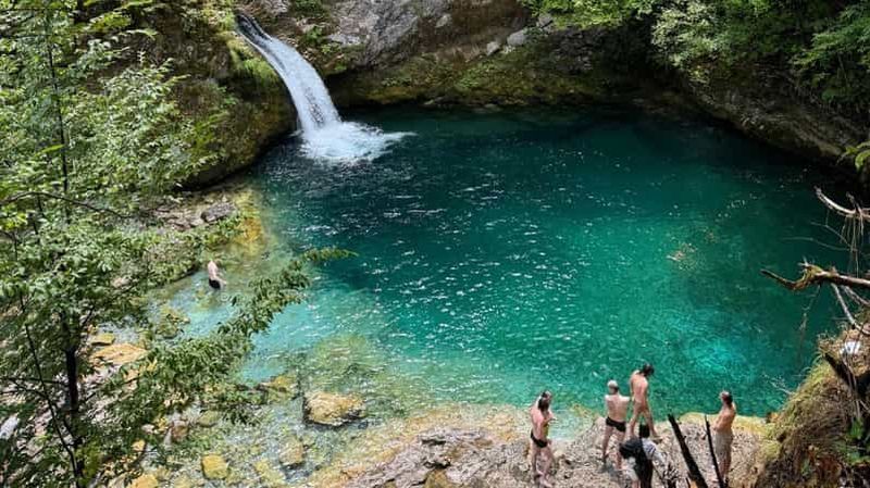Billet Depuis Tirana/Durrës/Shkodër : visite d’une journée : village de Theth et randonnée à Blue Eye