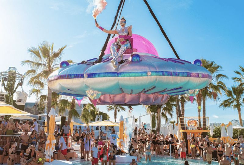 Billet Visite des Pool Parties et des Boîtes de Nuit d'Ibiza - O Beach et Eden Club