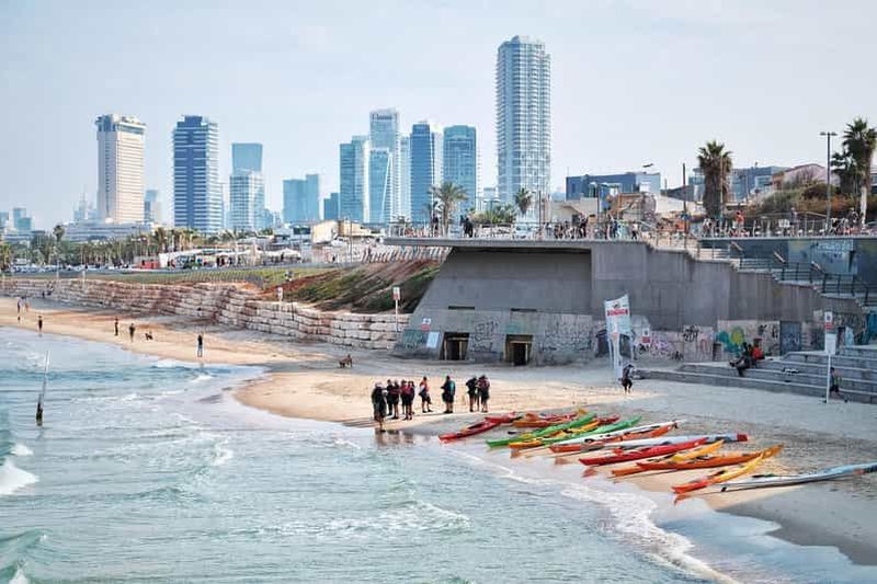 Billet Tel Aviv : location de kayak au Beach Club