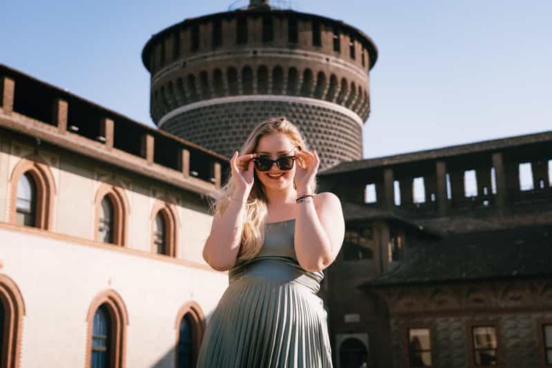 Billet Milan : Photoshoot professionnel à l'extérieur du château Sforza