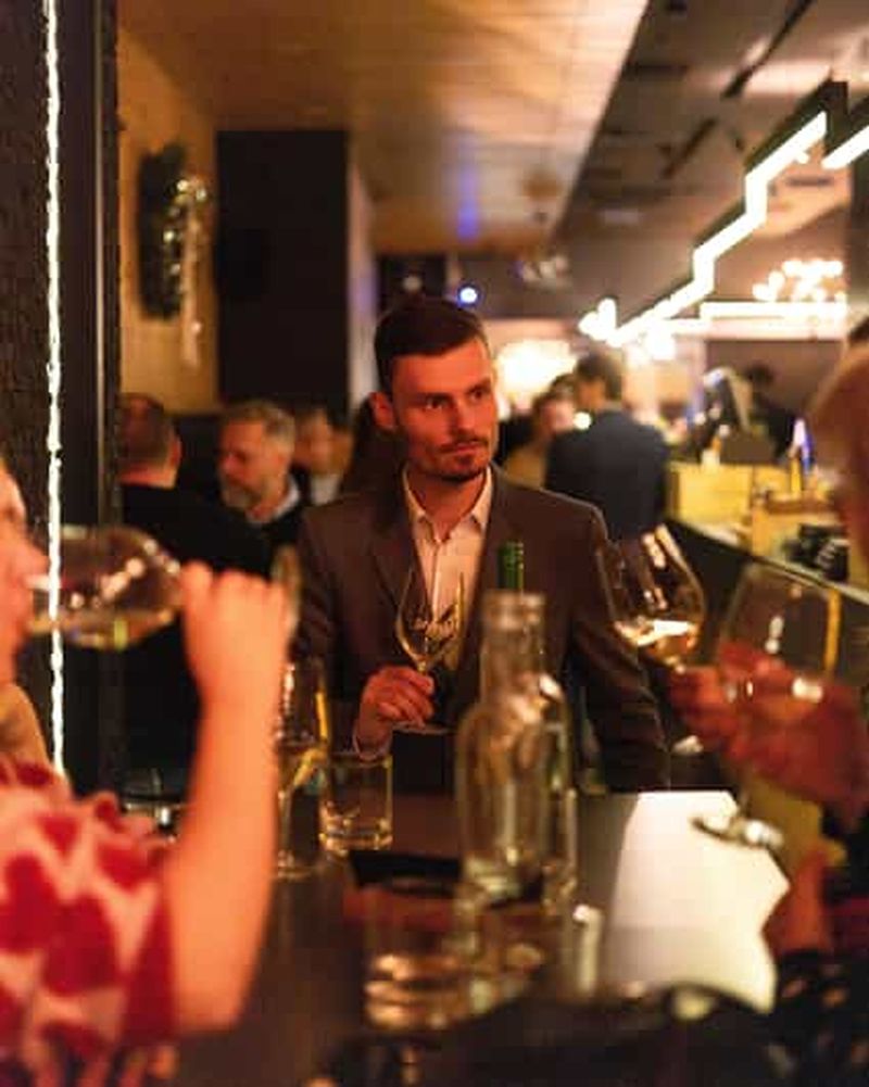 Billet Budapest : dégustation de vin exclusive avec tapas au bar DiVino