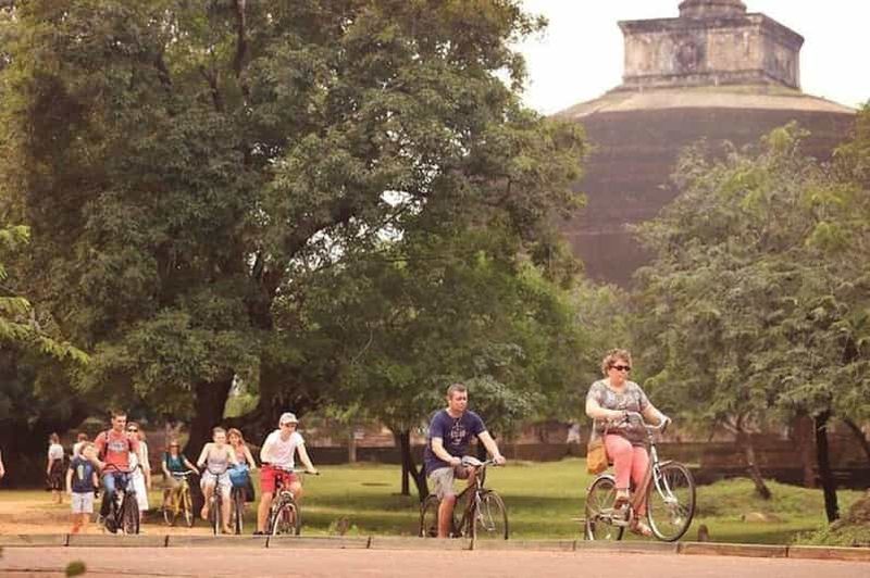 Billet Polonnaruwa : Visite guidée à vélo de l'ancienne ville (tout compris)