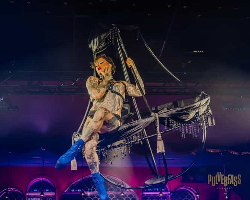 Billet Hambourg : billet pour le cabaret Spaceship au Pulverfass