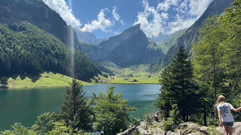 Billet Au départ de Zurich : randonnée privée vers le magnifique lac Seealpsee