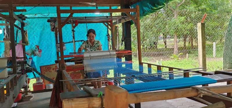 Billet Excursion en tuk-tuk à Silk Island et à la montagne Udong