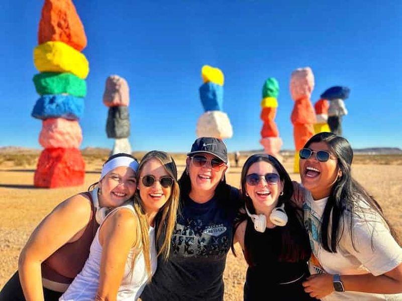 Billet Las Vegas : visite du barrage Hoover et des sept montagnes magiques