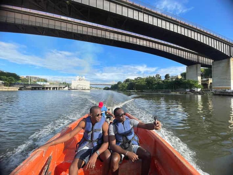 Billet Le meilleur de Saint-Domingue : aventure en bateau dans la zone coloniale