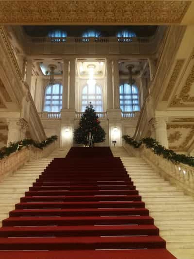 Billet Au sein du Sénat roumain, au Palais du Parlement