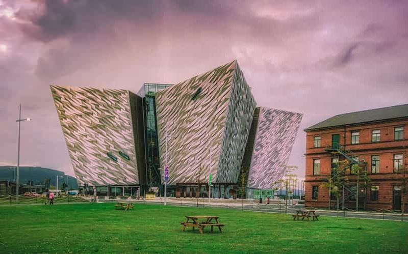 Billet Belfast : Billet pour le Titanic Belfast et Promenade Audio Numérique dans la Ville