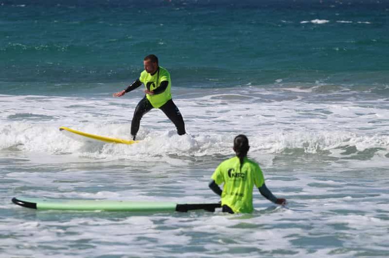 Billet Tarifa : Cours de surf en groupe