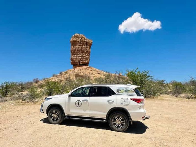 Billet Outjo : visite guidée de Vingerklip avec trajet panoramique