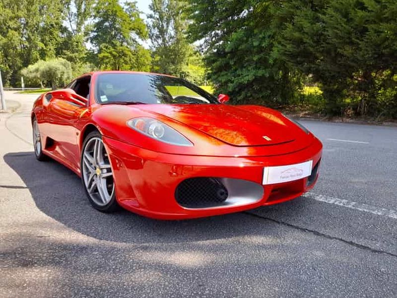 Billet Stage de pilotage de Ferrari à Braga