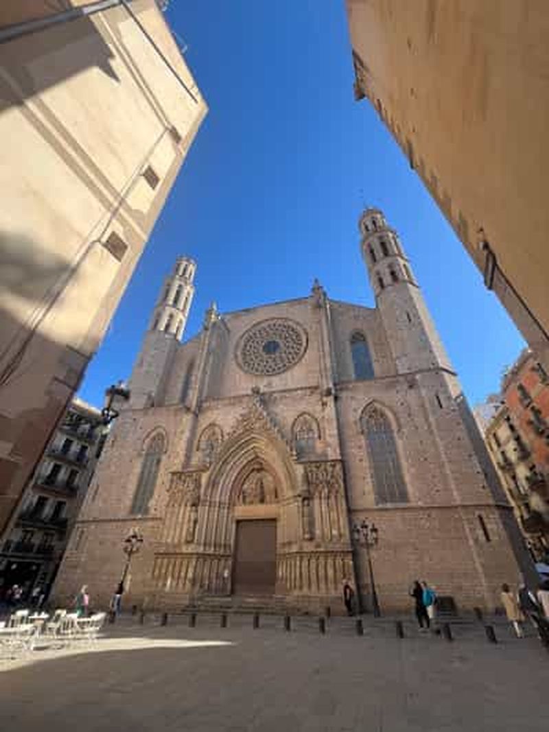 Billet La beauté intemporelle des quartiers gothique et d’El Born de Barcelone