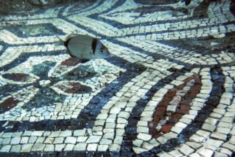 Billet Pozzuoli : excursion de plongée sous marine dans la cité romaine engloutie de Baïes