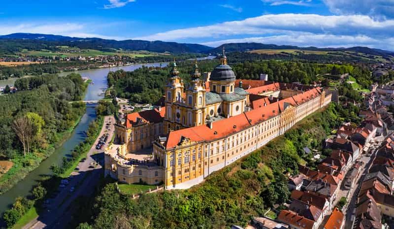 Billet Vienne : excursion privée à Melk, abbaye et dégustation