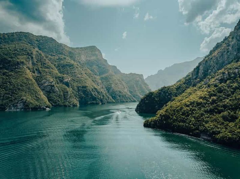 Billet Rivière Shala et lac Komani : tour en bateau