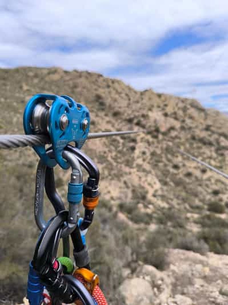 Billet Elda : Via ferrata El Bolón avec tyrolienne et descente en rappel