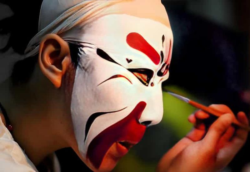 Billet Visite des hutongs de Pékin : manoir du prince Gong et peinture de masque