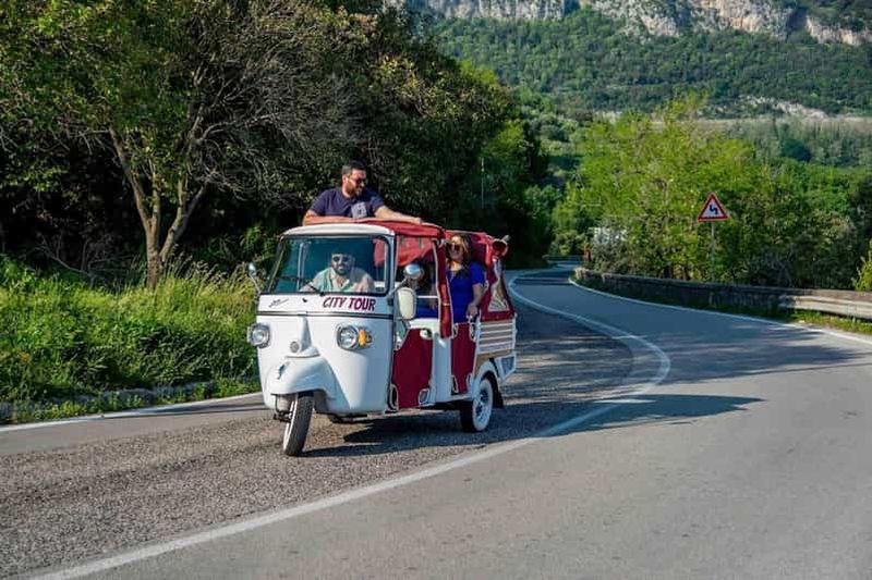 Billet SALERNO : Tour de ville en tuk tuk - Excursion à terre