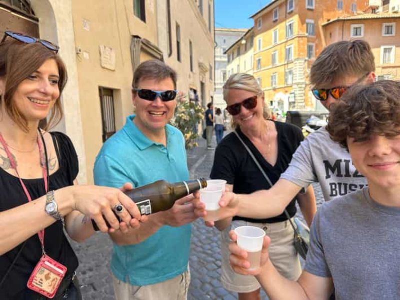 Billet Rome : visite guidée sur le thème de la bière italienne à Rome : dégustations, bouchées et visites touristiques