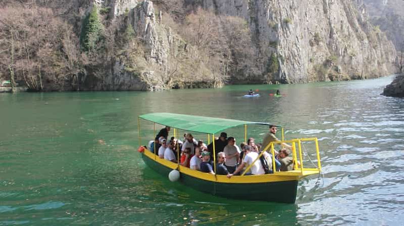 Billet Skopje : canyon de Matka, croix du millénaire et visite du village