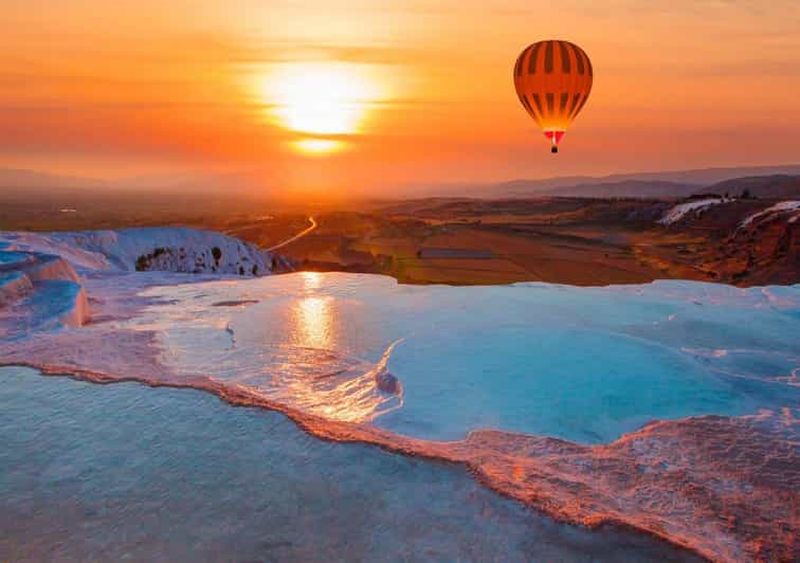 Billet Pamukkale : Vol en montgolfière avec certificat de vol