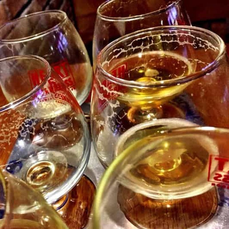 Billet Ho Chi Minh : Promenade et discussion autour de la bière artisanale