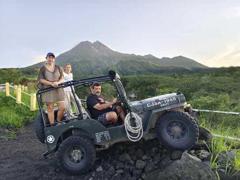 Billet Yogyakarta : Explorez le Merapi en Jeep Safari avec prise en charge