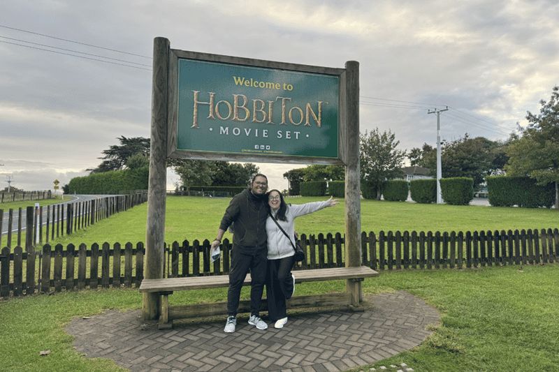 Billet Visite privée d'une journée : plateau de tournage de Hobbiton, Rotorua et Treewalks