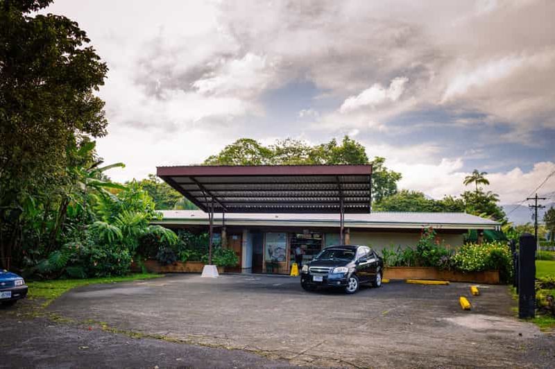 Billet Fortuna : visite des paresseux avec jus de canne à sucre et cours de cuisine