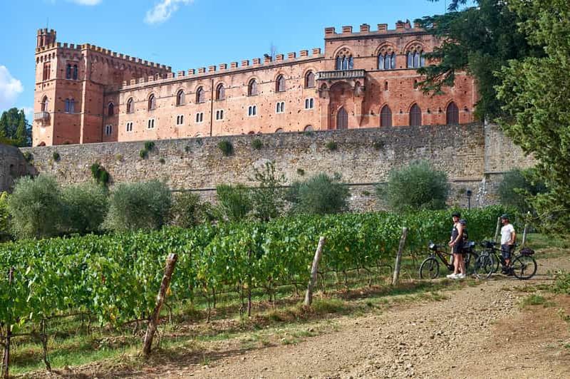 Billet Florence : excursion de trois jours à vélo électrique en Toscane et sur la Via Francigena